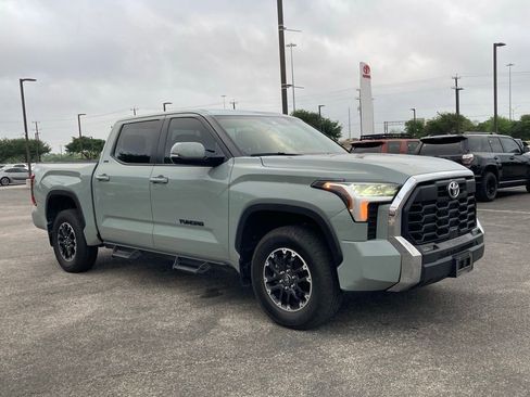 Used 2025 Toyota Tundra SR5 w/ TRD Off-Road Premium Package AWD/4WD image 3
