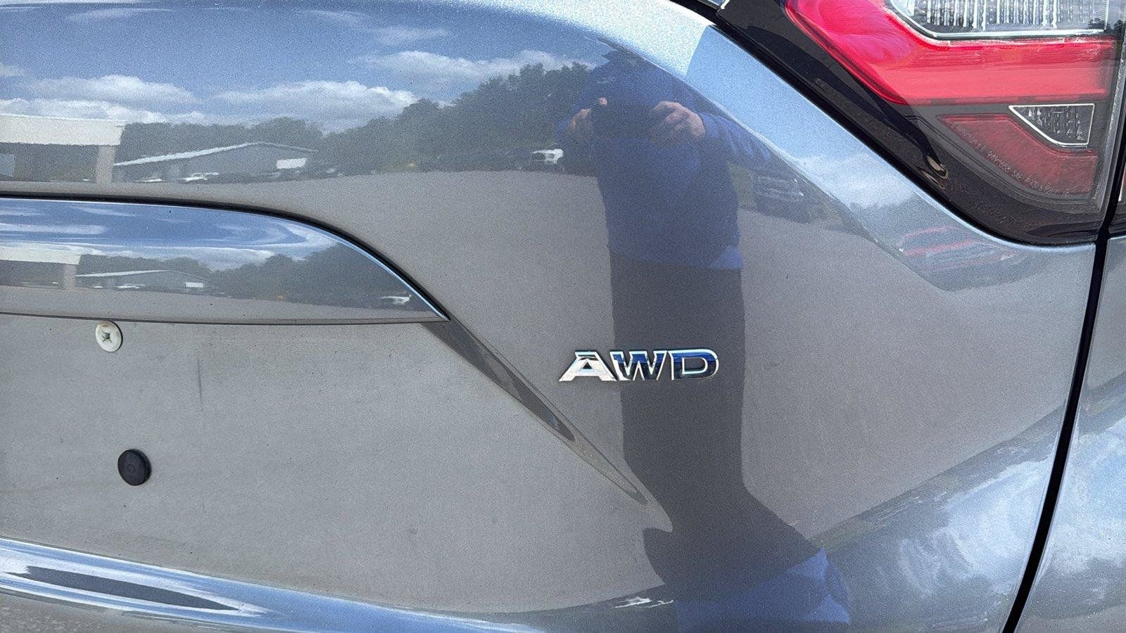 Used 2023 Nissan Murano S AWD/4WD image 11