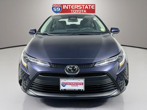 Used 2026 Toyota Corolla LE FWD image 2