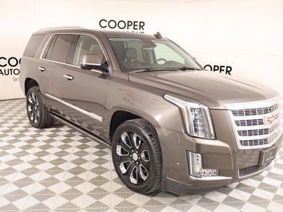 Used 2020 Cadillac Escalade Premium Luxury w/ LPO, Radiant Package