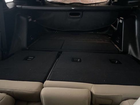 Used 2016 Jeep Cherokee Sport image 12