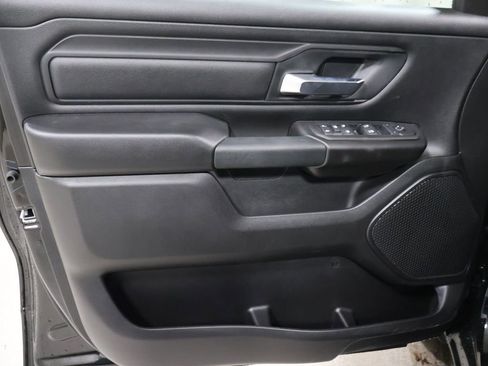 New 2026 RAM 1500 Express AWD/4WD image 10