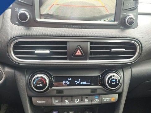 Used 2020 Hyundai Kona Ultimate FWD image 11