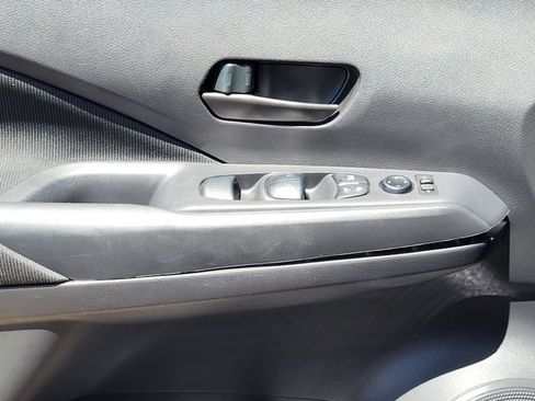 Certified 2024 Nissan Kicks S FWD image 7