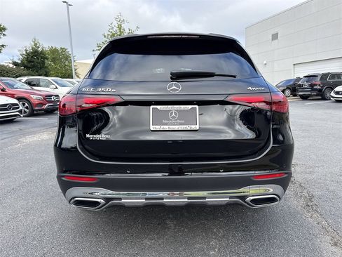 Certified 2025 Mercedes-Benz GLC 350e 4MATIC image 4