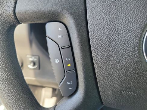 New 2026 Chevrolet Express 2500 w/ Communications Package RWD image 5
