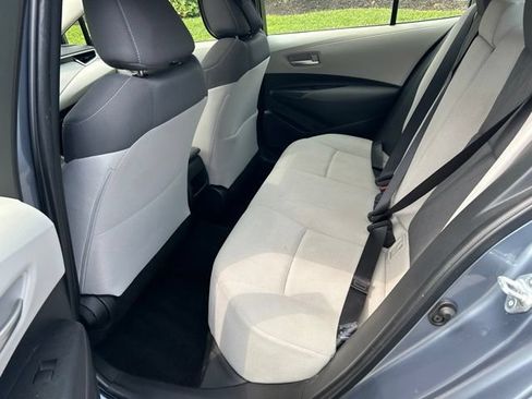 Used 2020 Toyota Corolla LE w/ LE Premium Package FWD image 13