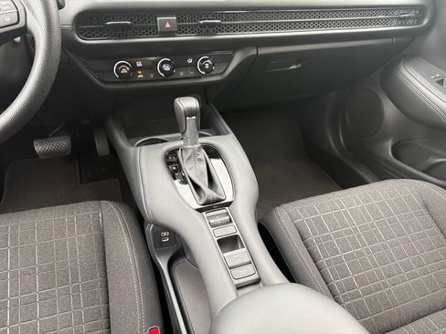 Certified 2024 Honda HR-V LX image 15