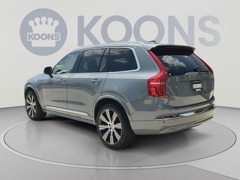 Certified 2023 Volvo XC90 B6 Ultimate w/ Protection Package Premier AWD/4WD image 4