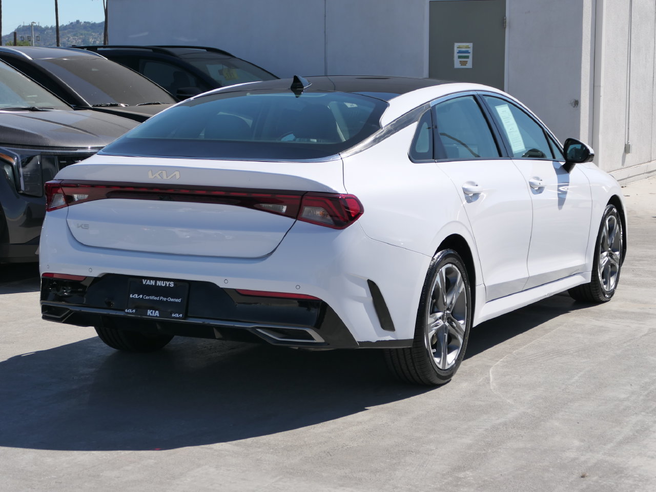 Certified 2024 Kia K5 EX w/ EX Premium Package FWD image 3