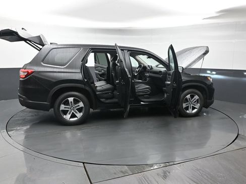 Certified 2023 Honda Pilot EX-L image 52