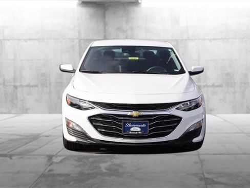 Used 2024 Chevrolet Malibu LT image 4