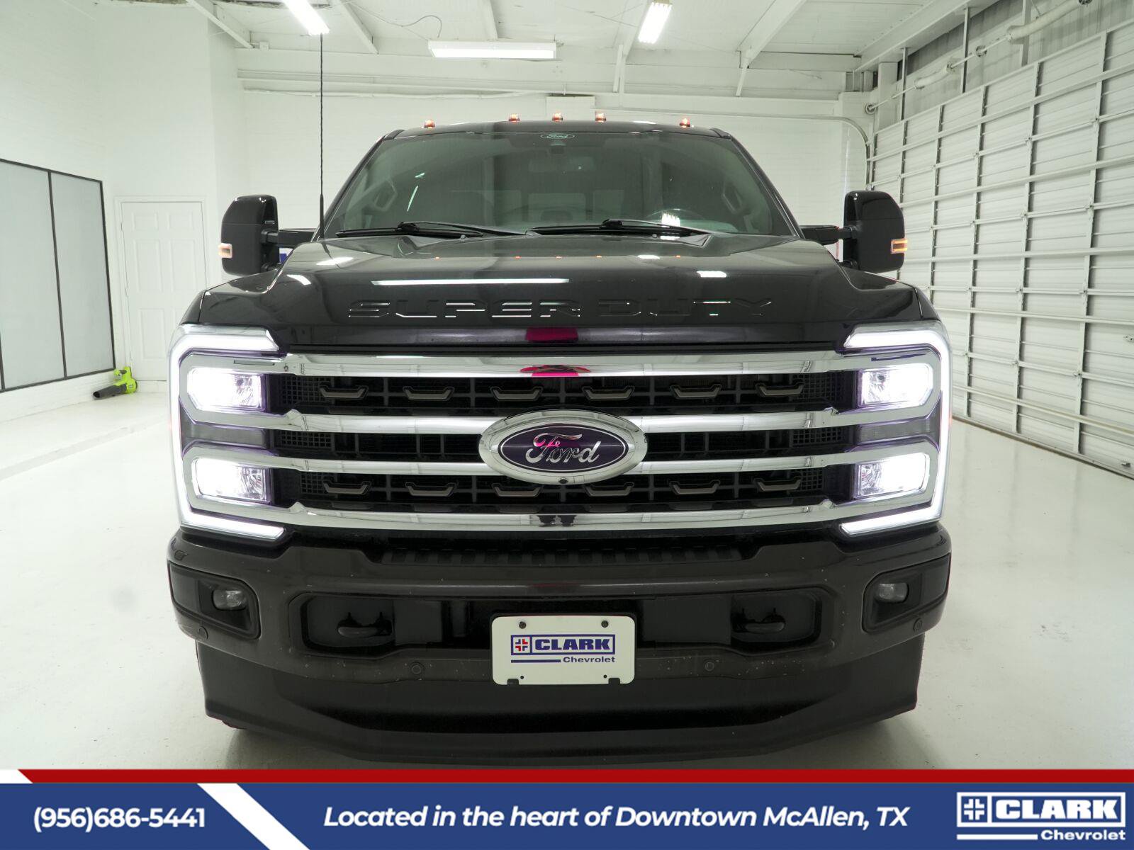 Used 2024 Ford F350 King Ranch AWD/4WD image 2