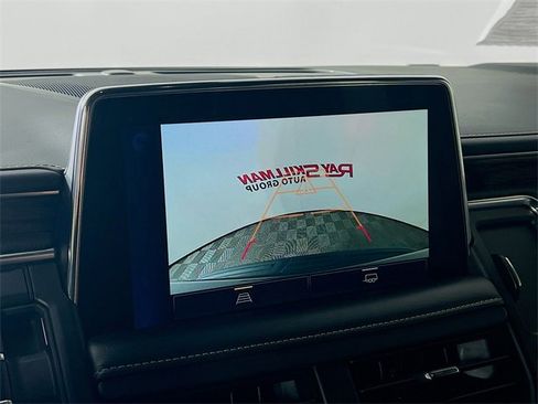 Used 2022 Chevrolet Tahoe Premier image 18