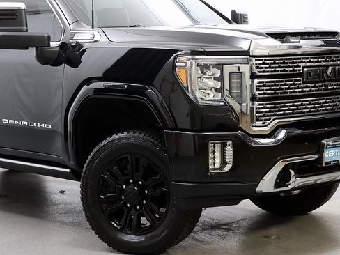 Certified 2021 GMC Sierra 2500 Denali w/ Denali Black Diamond Edition image 3