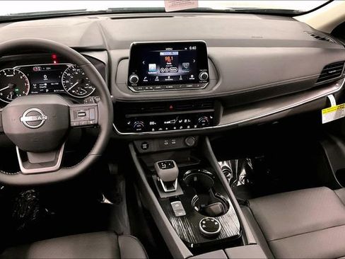 New 2026 Nissan Rogue SV image 8