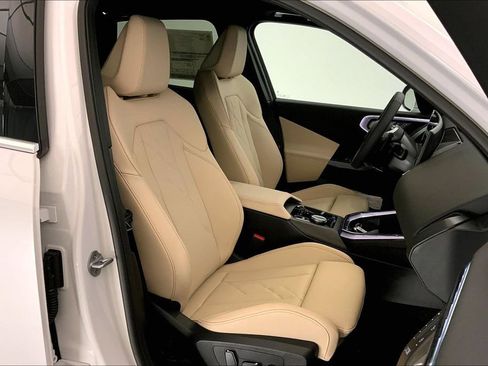 New 2026 BMW X3 xDrive30i w/ Premium Package AWD/4WD image 7