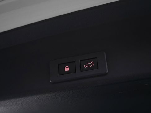 Used 2020 Subaru Ascent Touring w/ Popular Package #3 image 20