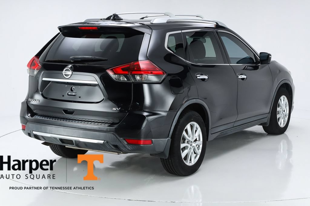 Used 2017 Nissan Rogue SV w/ SV Premium Package FWD image 45