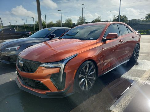 Used 2022 Cadillac CT4 V Blackwing w/ Carbon Fiber 1 Package RWD image 1