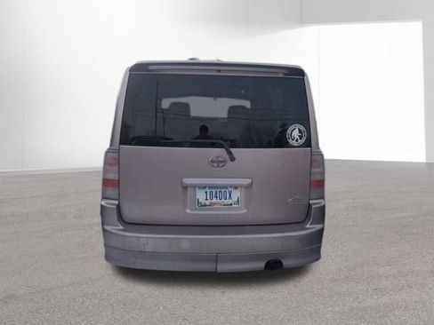 Used 2005 Scion xB image 12