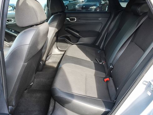 Used 2023 Honda Civic Sport image 18