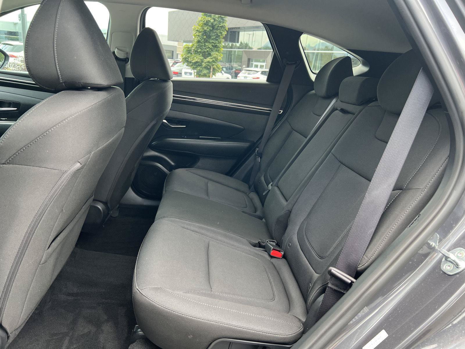 Used 2022 Hyundai Tucson SEL w/ Cargo Package AWD/4WD image 27