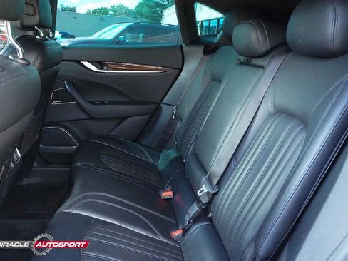 Used 2017 Maserati Levante S AWD/4WD image 25