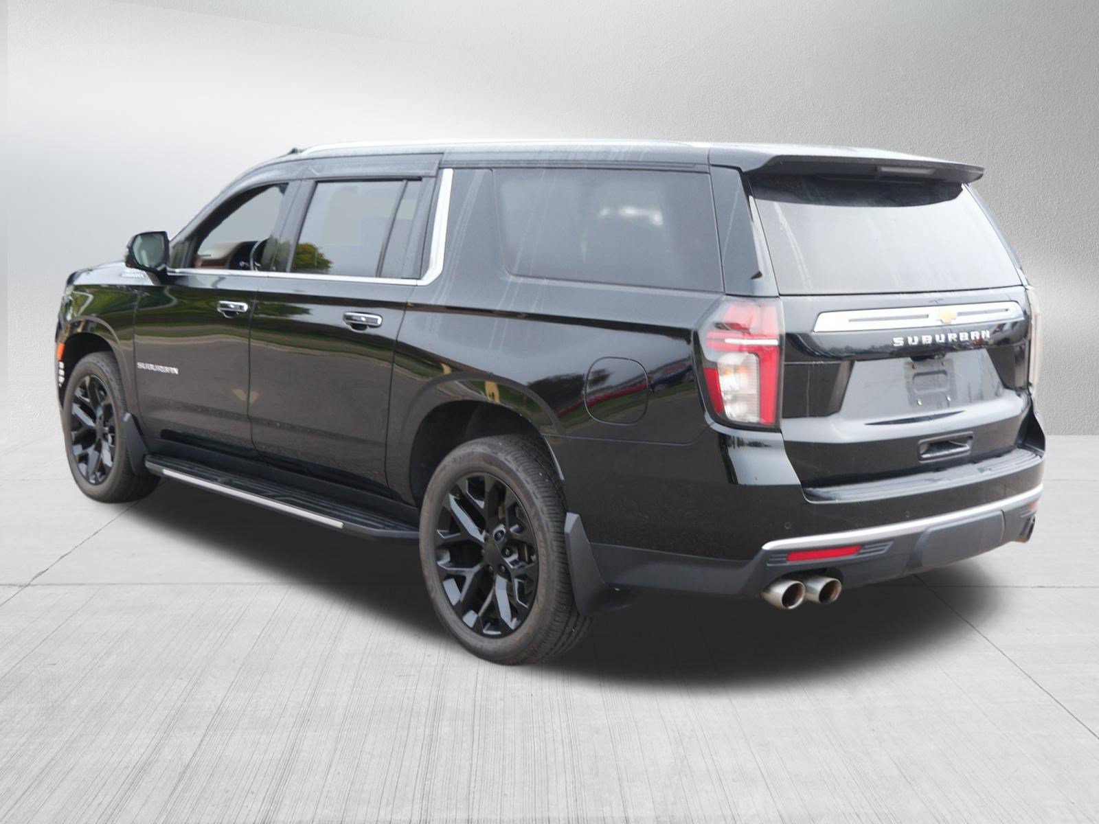 Used 2021 Chevrolet Suburban High Country AWD/4WD image 5