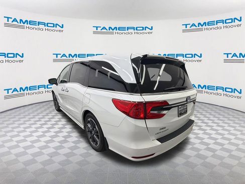 Used 2022 Honda Odyssey Elite image 3