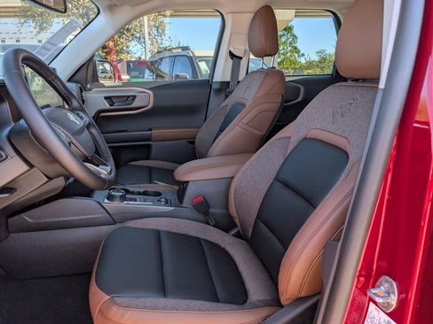 New 2025 Ford Bronco Sport Outer Banks w/ Outer Banks Tech Package+ image 23