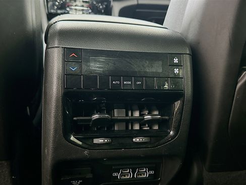 Used 2023 Jeep Grand Cherokee L Laredo AWD/4WD image 26