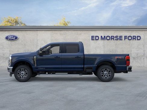 New 2025 Ford F250 Lariat w/ FX4 Off-Road Package image 3