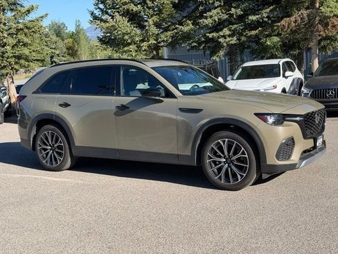 Used 2025 MAZDA CX-70 Plug-In Hybrid w/ Premium Plus AWD/4WD image 7