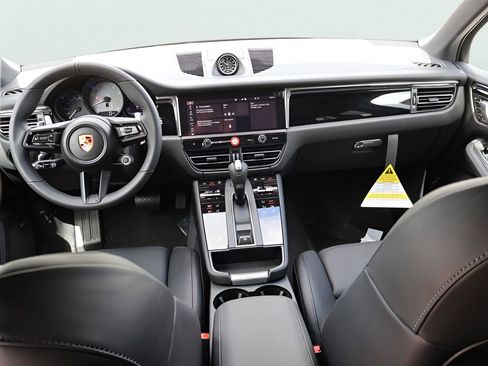 New 2026 Porsche Macan S AWD/4WD image 19