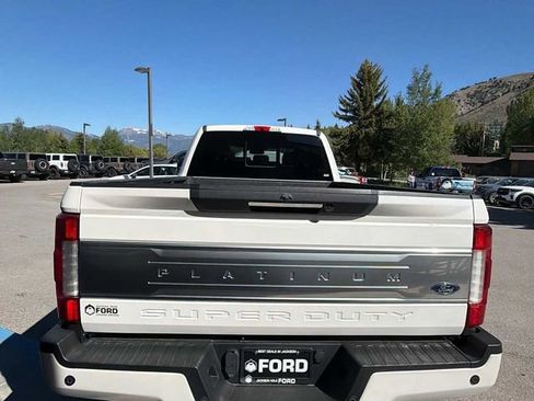 Used 2017 Ford F350 Platinum w/ Platinum Ultimate Package AWD/4WD image 6