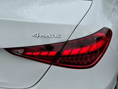 Used 2024 Mercedes-Benz C 300 4MATIC Sedan image 31