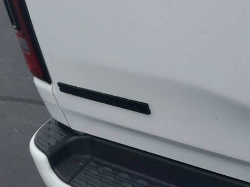Used 2023 RAM 1500 Big Horn AWD/4WD image 7