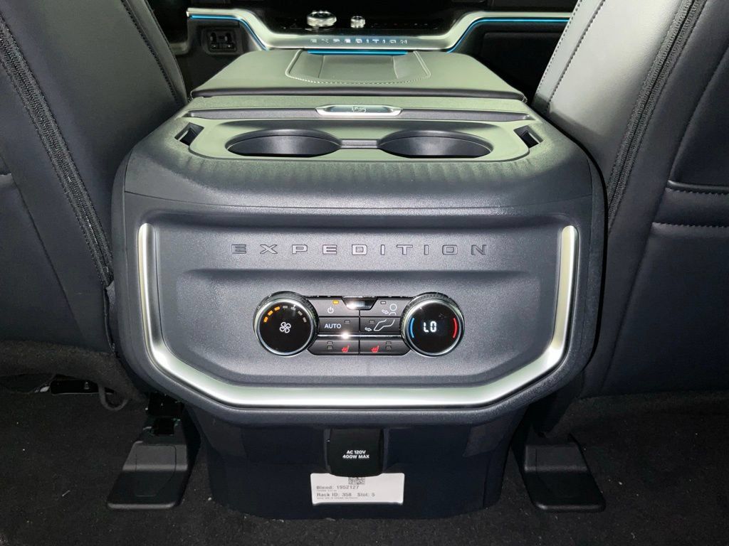 New 2027 Ford Expedition Max Platinum w/ Stealth Performance Package AWD/4WD image 19