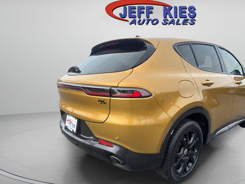 Used 2024 Dodge Hornet R/T w/ R/T Blacktop Package AWD/4WD image 8
