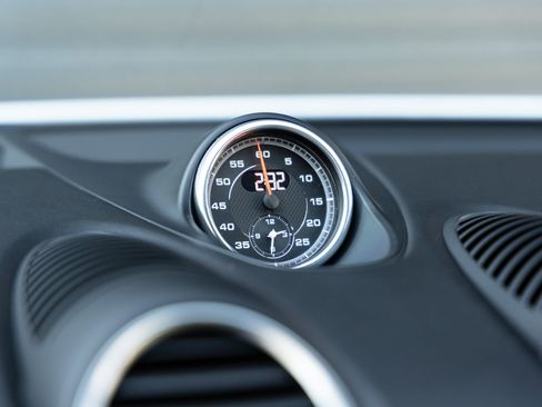 Certified 2025 Porsche 718 Cayman image 17