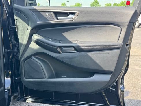 Certified 2022 Ford Edge SEL w/ Convenience Package AWD/4WD image 22
