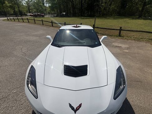 Used 2016 Chevrolet Corvette Stingray Coupe w/ Carbon Flash Badge Package RWD image 35