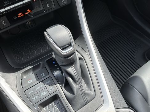 Used 2023 Toyota RAV4 XLE Premium AWD/4WD image 26