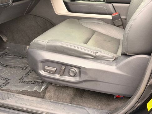 Used 2025 Toyota Tundra SR5 w/ SR5 Premium Package RWD image 24