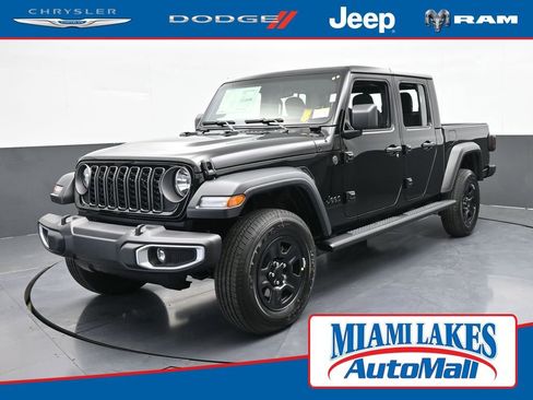 New 2026 Jeep Gladiator Sport image 1