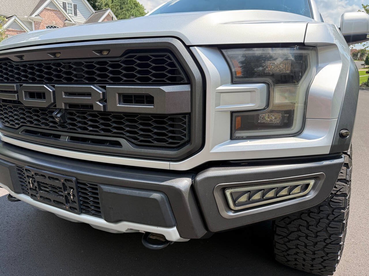 Used 2017 Ford F150 Raptor w/ Equipment Group 802A Luxury AWD/4WD image 36