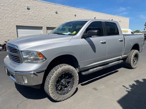 Used 2019 RAM 1500 Big Horn AWD/4WD image 4