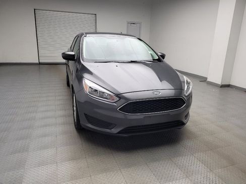 Used 2018 Ford Focus SE FWD image 14