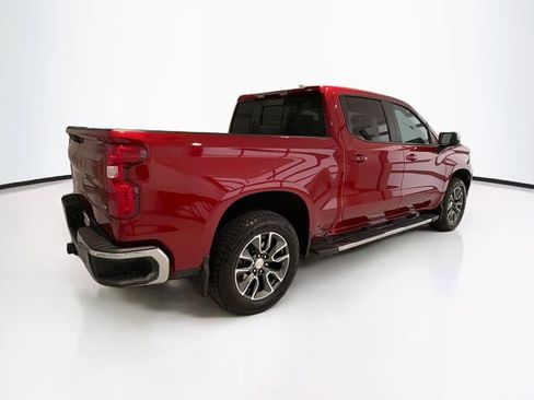 Used 2024 Chevrolet Silverado 1500 LT AWD/4WD image 6